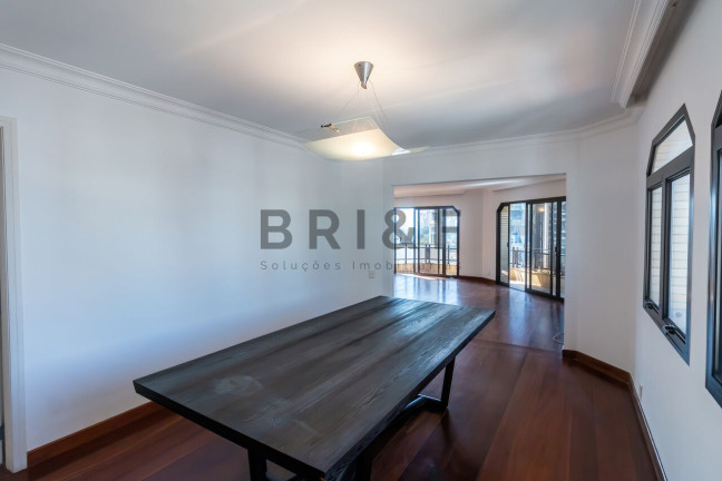Imagem Apartamento com 3 Quartos para Alugar, 240 m² em Itaim Bibi - São Paulo
