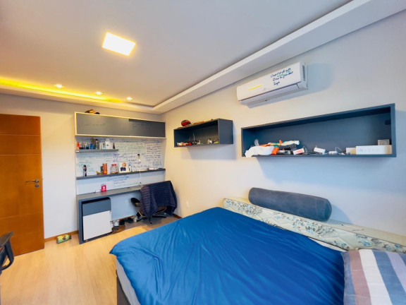 Imagem Casa com 3 Quartos à Venda, 211 m² em Bairro São José - Santa Maria Imagem Casa com 3 Quartos à Venda, 211 m² em Bairro São José - Santa Maria