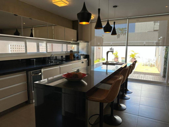 Imagem Casa com 3 Quartos para Alugar,  em Bauru