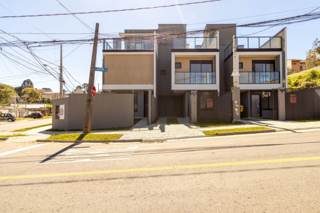 Imagem Casa de Condomínio com 3 Quartos à Venda, 139 m² em Pilarzinho - Curitiba