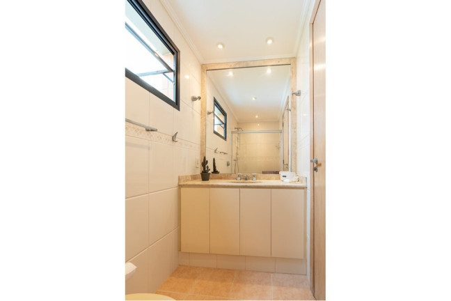 Imagem Apartamento com 4 Quartos à Venda, 141 m² em Moema - São Paulo