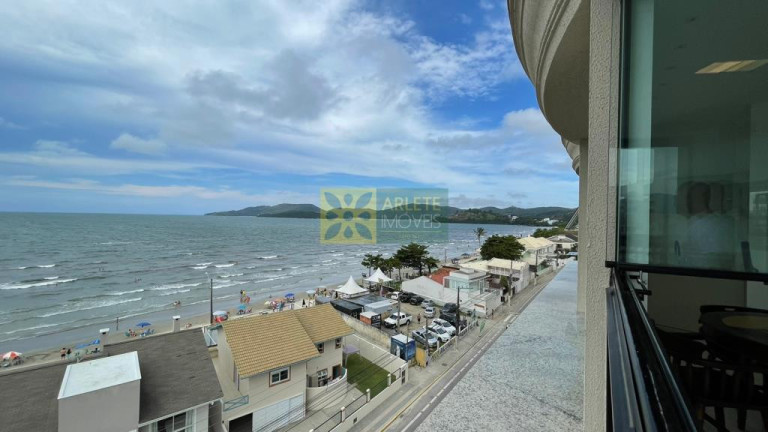 Imagem Apartamento com 4 Quartos para Alugar, 165 m² em Balneário Perequê - Porto Belo Imagem Apartamento com 4 Quartos para Alugar, 165 m² em Balneário Perequê - Porto Belo