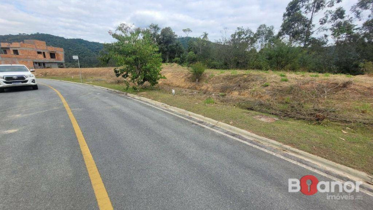 Imagem Terreno à Venda, 395 m² em Ponta Aguda - Blumenau Imagem Terreno à Venda, 395 m² em Ponta Aguda - Blumenau
