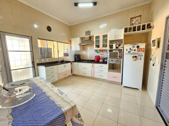 Imagem Sobrado com 4 Quartos à Venda, 280 m² em Jardim Chapadão - Campinas Imagem Sobrado com 4 Quartos à Venda, 280 m² em Jardim Chapadão - Campinas
