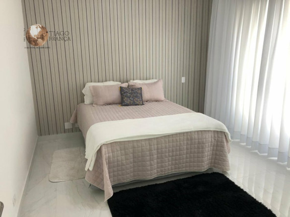 Imagem Apartamento com 4 Quartos à Venda, 210 m² em Pitangueiras - Guarujá