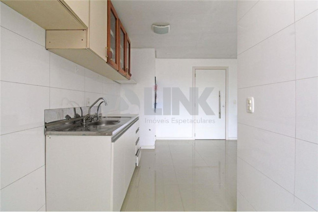 Imagem Apartamento com 1 Quarto à Venda, 50 m² em Jardim Botânico - Porto Alegre Imagem Apartamento com 1 Quarto à Venda, 50 m² em Jardim Botânico - Porto Alegre