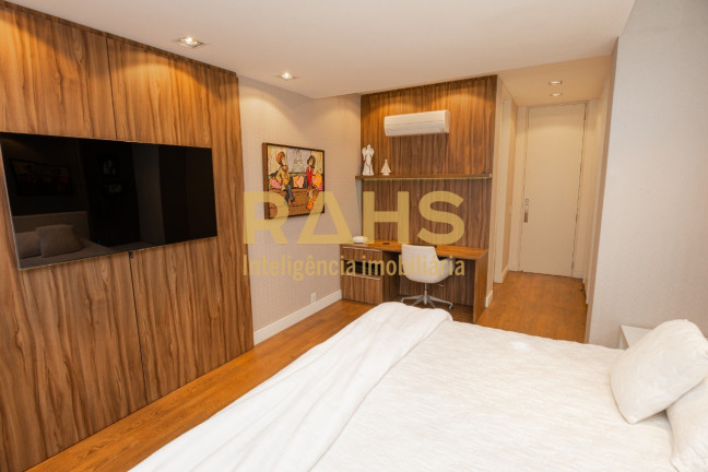 Imagem Cobertura com 4 Quartos à Venda, 500 m² em Atiradores - Joinville Imagem Cobertura com 4 Quartos à Venda, 500 m² em Atiradores - Joinville