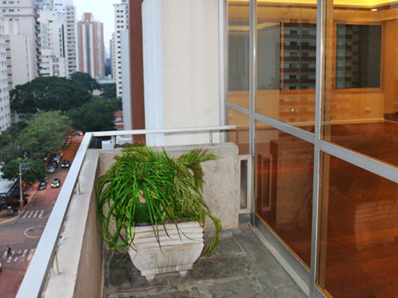 Imagem Imóvel com 2 Quartos para Alugar, 215 m² em Indianópolis - São Paulo Imagem Imóvel com 2 Quartos para Alugar, 215 m² em Indianópolis - São Paulo
