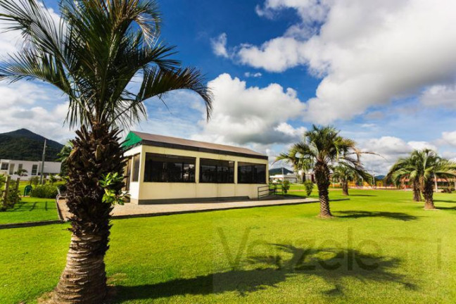 Imagem Terreno à Venda, 566 m² em Centro - Camboriú