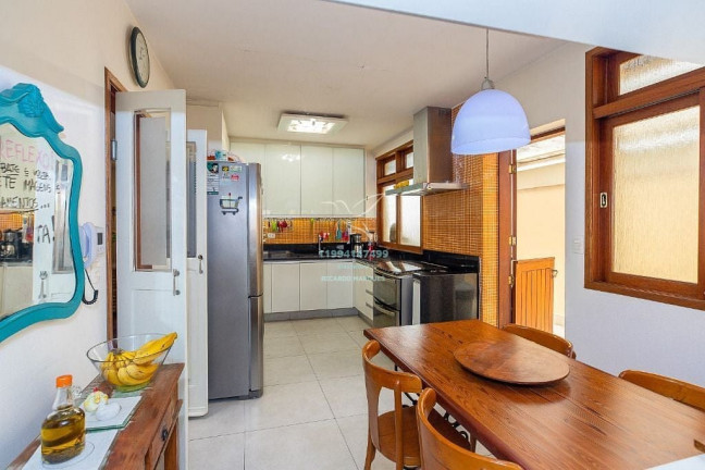 Imagem Casa com 4 Quartos à Venda, 232 m² em Butantã - São Paulo Imagem Casa com 4 Quartos à Venda, 232 m² em Butantã - São Paulo