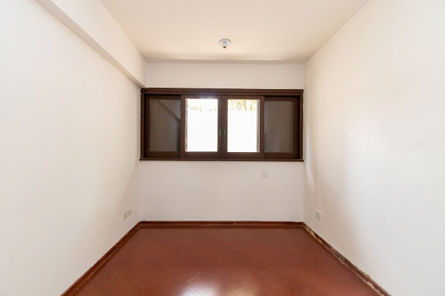 Imagem Casa com 5 Quartos à Venda, 1.200 m² em São Lourenço - Curitiba