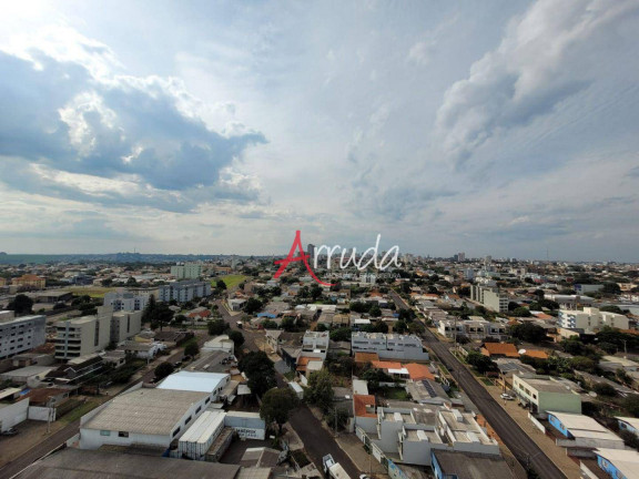 Imagem Imóvel com 4 Quartos à Venda, 226 m² em Coqueiral - Cascavel Imagem Imóvel com 4 Quartos à Venda, 226 m² em Coqueiral - Cascavel