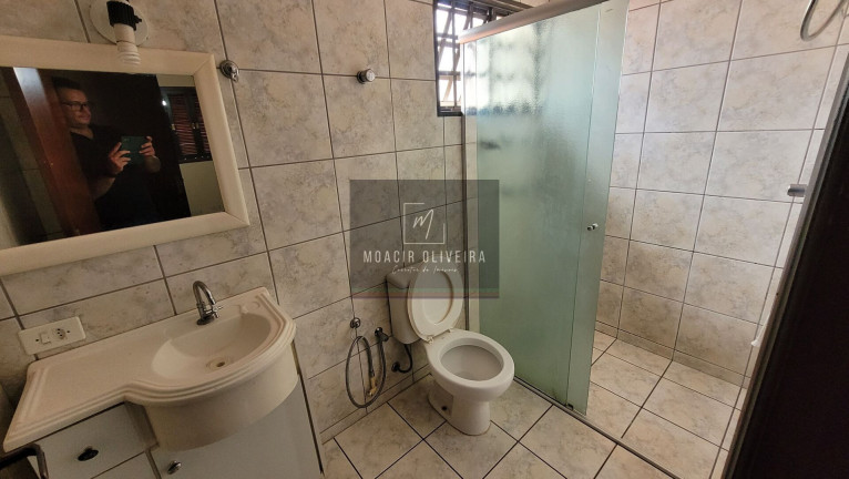 Imagem Casa de Condomínio com 3 Quartos à Venda, 130 m² em Vila Soares - Ourinhos