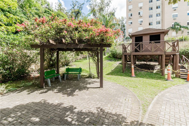 Imagem Imóvel com 2 Quartos à Venda, em Jardim Carvalho - Porto Alegre Imagem Imóvel com 2 Quartos à Venda, em Jardim Carvalho - Porto Alegre