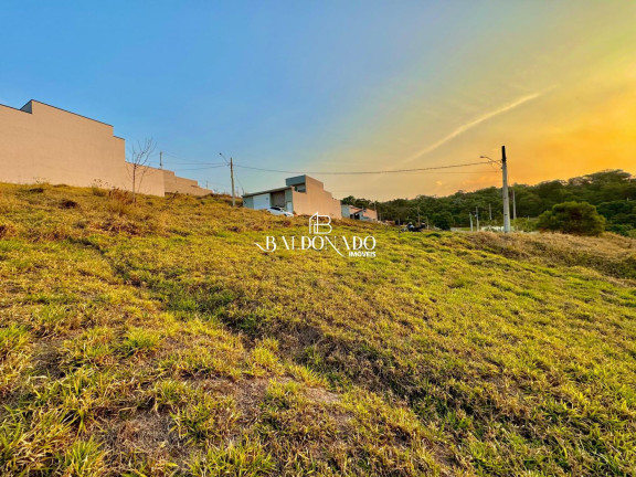 Imagem Terreno à Venda, 253 m² em Centro - Extrema Imagem Terreno à Venda, 253 m² em Centro - Extrema