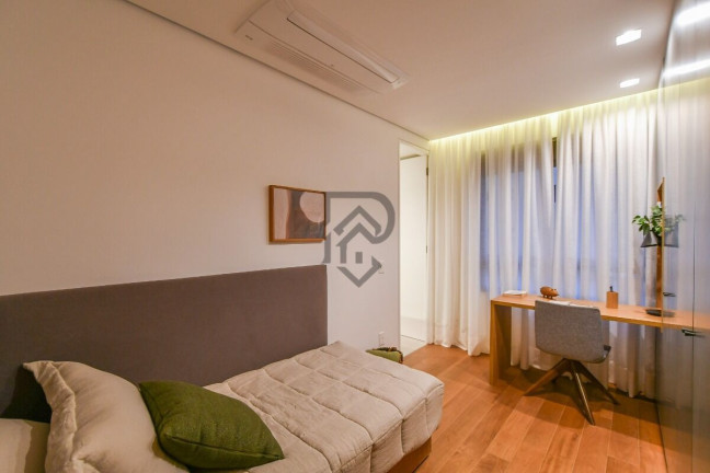 Imagem Apartamento com 4 Quartos à Venda, 205 m² em Brooklin Paulista - São Paulo