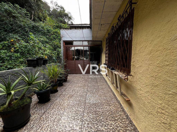 Imagem Casa com 3 Quartos à Venda, 393 m² em Tijuca - Teresópolis Imagem Casa com 3 Quartos à Venda, 393 m² em Tijuca - Teresópolis