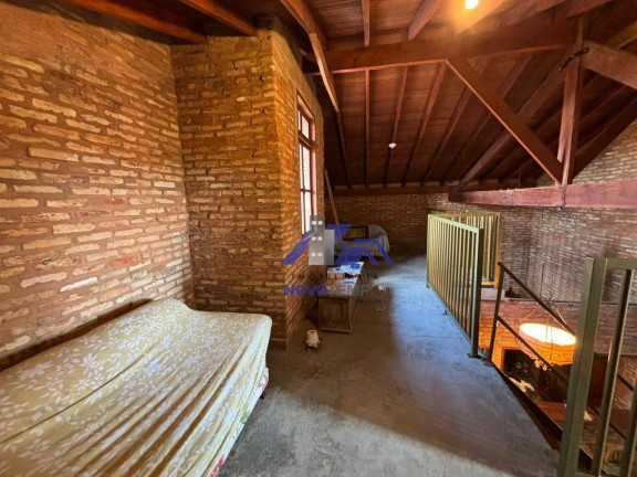 Imagem Casa com 3 Quartos à Venda, 150 m² em Jardim Copacabana - Guararapes