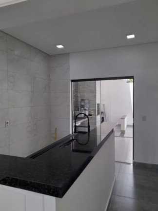 Imagem Casa com 3 Quartos à Venda, 110 m² em Horto Florestal - Sorocaba