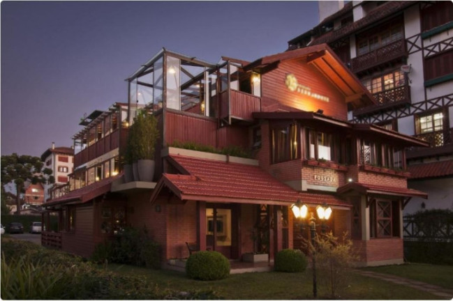Imóvel Comercial à Venda, 400 m² em Centro - Gramado