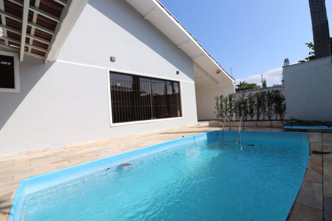 Imagem Casa com 3 Quartos à Venda, 260 m² em Parque Turistico  - Peruíbe