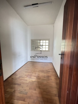 Imagem Casa com 3 Quartos à Venda, 390 m² em Centro - Florestal