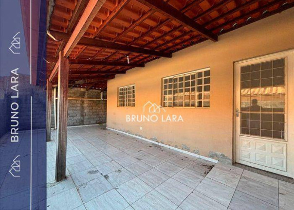 Casa com 2 Quartos à Venda, 60 m² em Resplendor - Igarapé