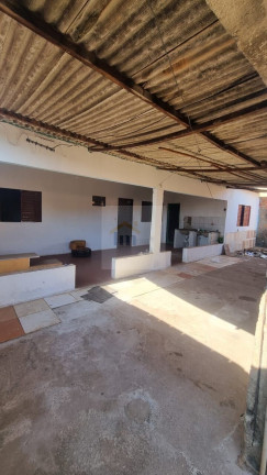 Imagem Casa com 3 Quartos à Venda, 180 m² em Parque Oeste Industrial - Goiânia Imagem Casa com 3 Quartos à Venda, 180 m² em Parque Oeste Industrial - Goiânia