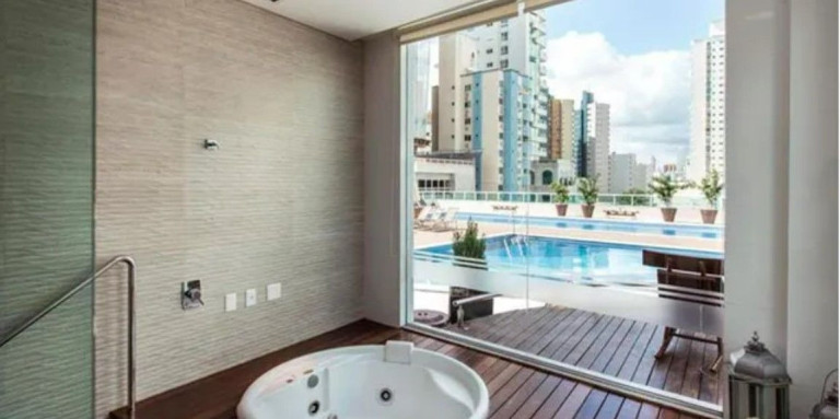 Imagem Apartamento com 3 Quartos à Venda, 165 m² em Pioneiros - Balneario Camboriu