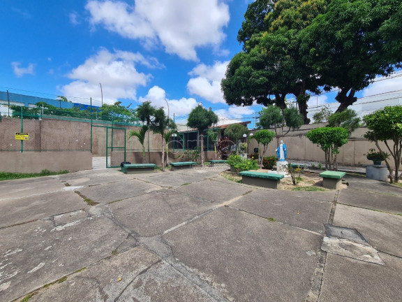 Imagem Apartamento com 2 Quartos à Venda, 72 m² em Jóquei Clube - Fortaleza