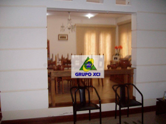 Imagem Casa com 4 Quartos à Venda, 330 m² em Loteamento Alphaville Campinas - Campinas Imagem Casa com 4 Quartos à Venda, 330 m² em Loteamento Alphaville Campinas - Campinas