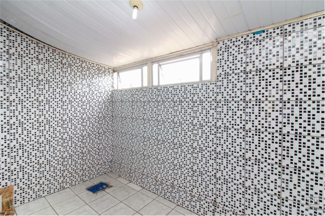 Imagem Casa com 2 Quartos à Venda,  em Vila Nova - Porto Alegre