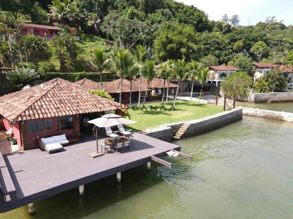 Imagem Casa com 4 Quartos à Venda, 250 m² em Ponta Leste - Angra Dos Reis
