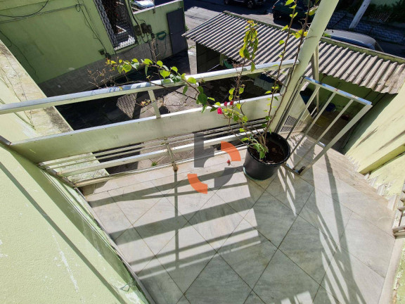 Imagem Casa com 4 Quartos à Venda, 211 m² em Luz - Nova Iguaçu
