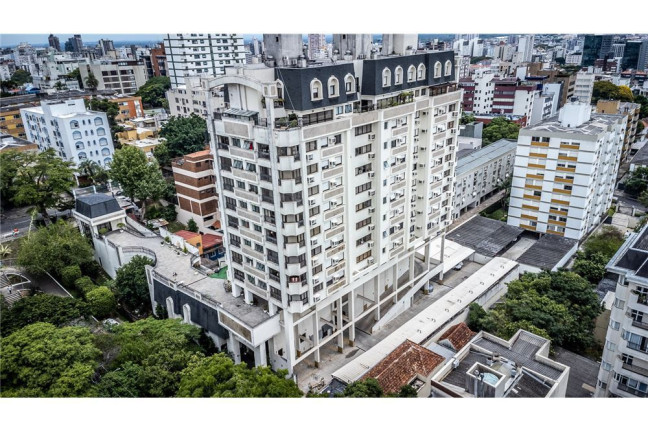 Foto do imóvel Imóvel com 3 Quartos à Venda,  em Mont Serrat - Porto Alegre