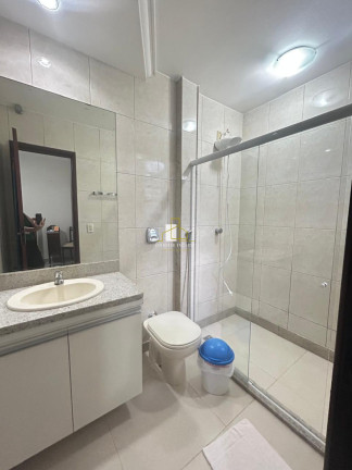 Imagem Casa com 3 Quartos à Venda, 330 m² em Jardim Camburi - Vitória