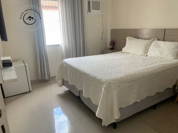 Imagem Casa com 2 Quartos à Venda, 70 m² Imagem Casa com 2 Quartos à Venda, 70 m²