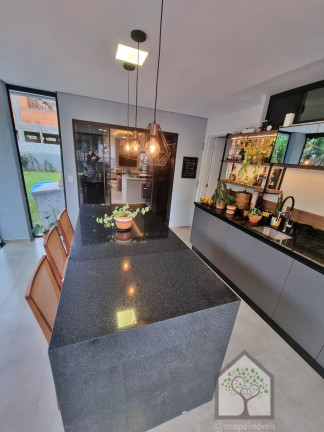 Imagem Casa com 4 Quartos à Venda, 235 m² em Cachoeira Do Bom Jesus - Florianópolis Imagem Casa com 4 Quartos à Venda, 235 m² em Cachoeira Do Bom Jesus - Florianópolis