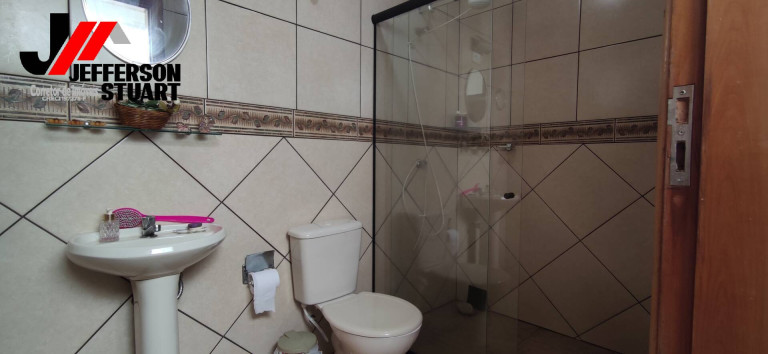 Imagem Casa com 3 Quartos à Venda, 300 m² em Centro - Guaratinguetá Imagem Casa com 3 Quartos à Venda, 300 m² em Centro - Guaratinguetá