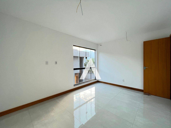 Imagem Casa com 3 Quartos à Venda, 142 m² em Comary - Teresópolis Imagem Casa com 3 Quartos à Venda, 142 m² em Comary - Teresópolis