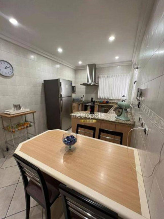 Imagem Sobrado com 4 Quartos à Venda, 208 m² em Vila Scarpelli - Santo André