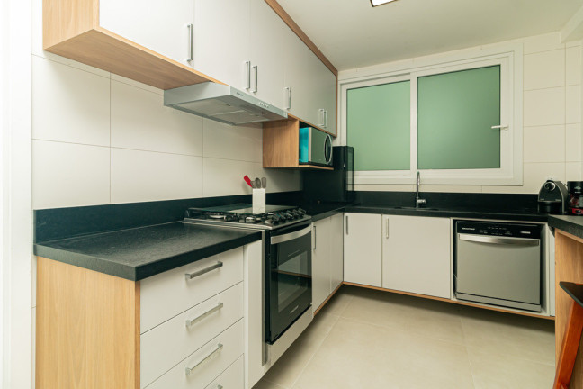Imagem Imóvel com 2 Quartos à Venda, em Santa Tereza - Porto Alegre Imagem Imóvel com 2 Quartos à Venda, em Santa Tereza - Porto Alegre