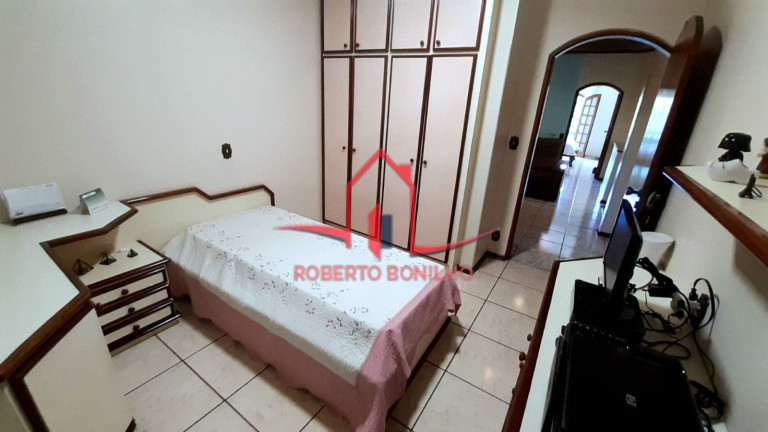 Imagem Sobrado com 3 Quartos à Venda, 281 m² em Campestre - Santo André