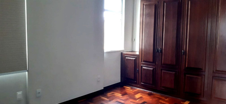 Imagem Apartamento com 4 Quartos à Venda, 135 m² em Pituba - Salvador Imagem Apartamento com 4 Quartos à Venda, 135 m² em Pituba - Salvador