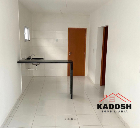 Imagem Casa com 2 Quartos à Venda, 150 m² em Tomba - Feira De Santana Imagem Casa com 2 Quartos à Venda, 150 m² em Tomba - Feira De Santana