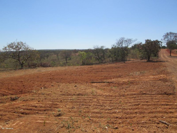 Imagem Terreno à Venda, 2.000 m² em Pompeu - Pompéu Imagem Terreno à Venda, 2.000 m² em Pompeu - Pompéu