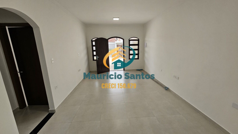 Imagem Casa com 2 Quartos à Venda, 127 m² em Centro - Mongaguá Imagem Casa com 2 Quartos à Venda, 127 m² em Centro - Mongaguá