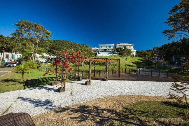 Imagem Casa com 4 Quartos à Venda, 350 m² em Ariribá - Balneário Camboriú Imagem Casa com 4 Quartos à Venda, 350 m² em Ariribá - Balneário Camboriú