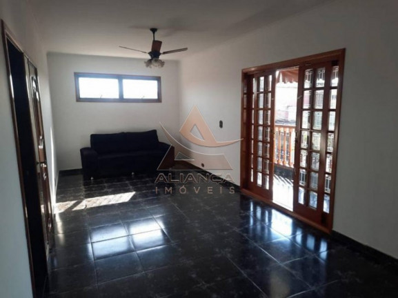 Casa com 4 Quartos à Venda, 162 m² em Vila Tibério - Ribeirão Preto