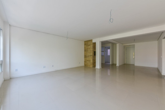 Imagem Cobertura com 3 Quartos à Venda, 243 m² em Higienópolis - Porto Alegre